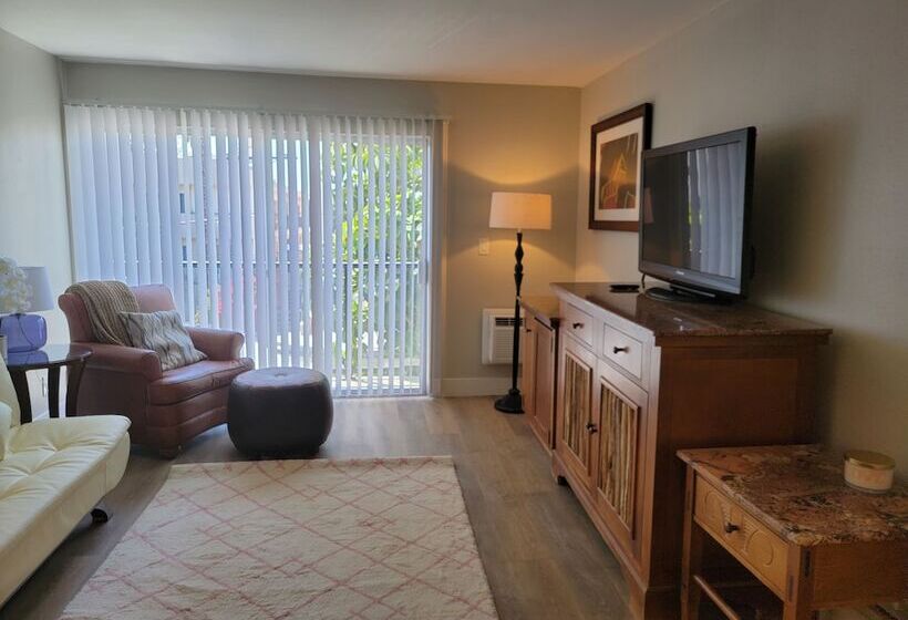 Апартаменты 1 Спальня, Stayspro   Hollywood Homes Minutes To Everything Spacious And Free Parking