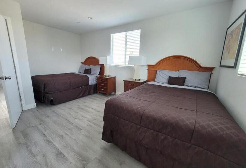 خانه 4 خوابه, Stayspro   Hollywood Homes Minutes To Everything Spacious And Free Parking