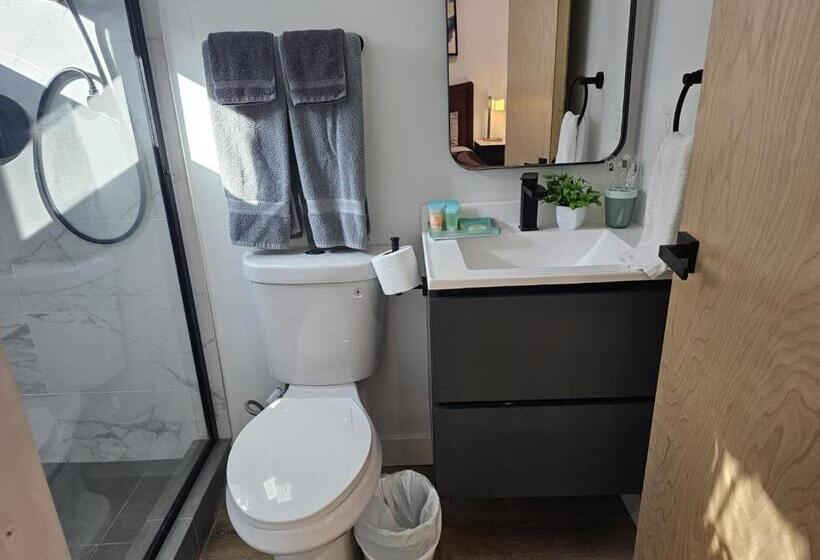 خانه 1 خوابه, Stayspro   Hollywood Homes Minutes To Everything Spacious And Free Parking