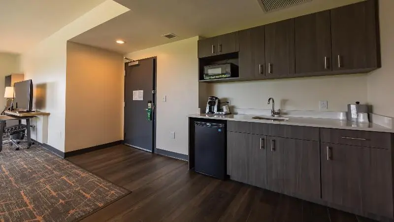 身障者適用スイートルーム, Courtyard By Marriott Atlanta Dunwoody