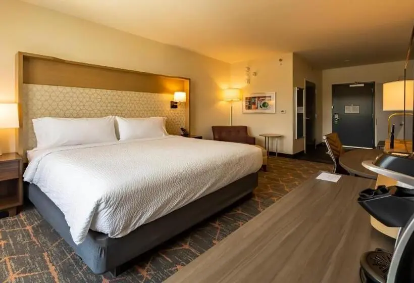 キングサイズベッドのスタンダードルーム, Courtyard By Marriott Atlanta Dunwoody