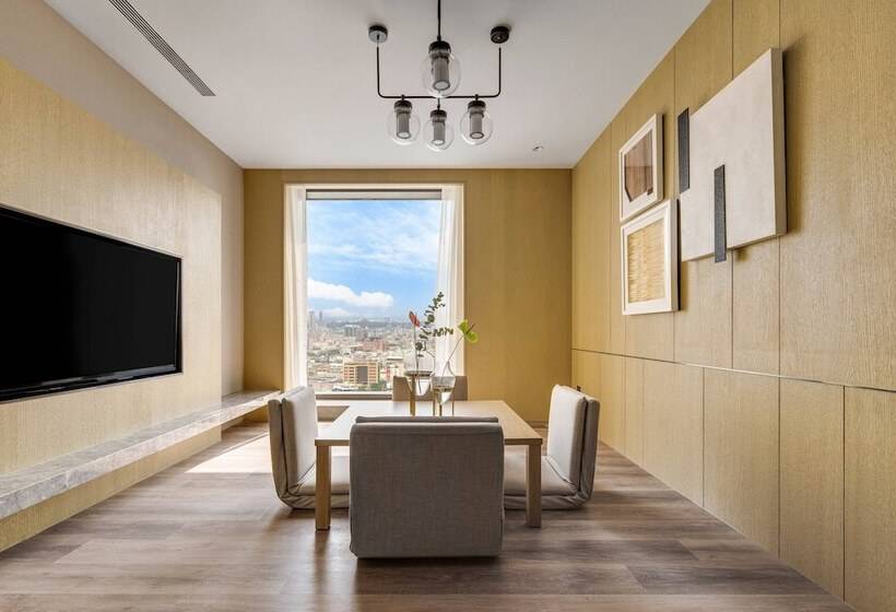 سوئیت پریمیوم, Kaohsiung Marriott