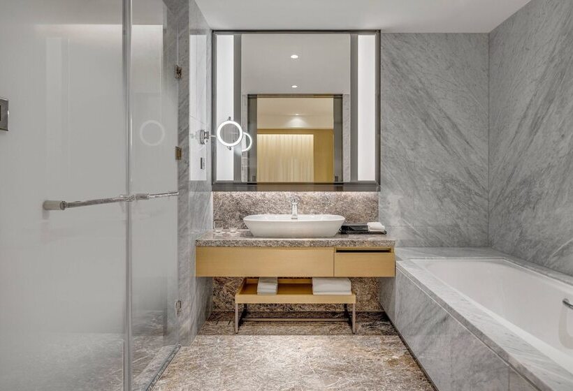 سوئیت خانواده 2 خوابه, Kaohsiung Marriott