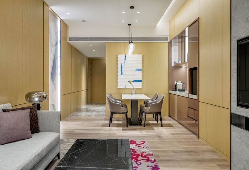 سوئیت خانواده 2 خوابه, Kaohsiung Marriott