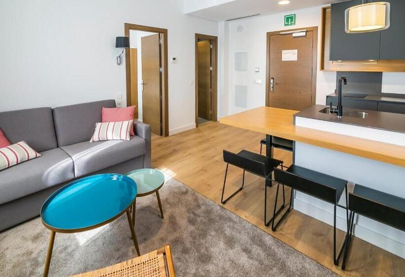 Appartamento Attico 1 Camera da letto, Aquitania Home Suites