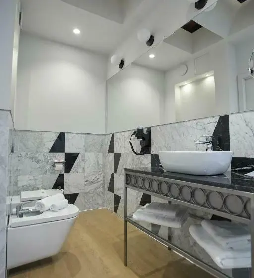 Deluxe Suite King Bed, Boutique Posada De La Sillería