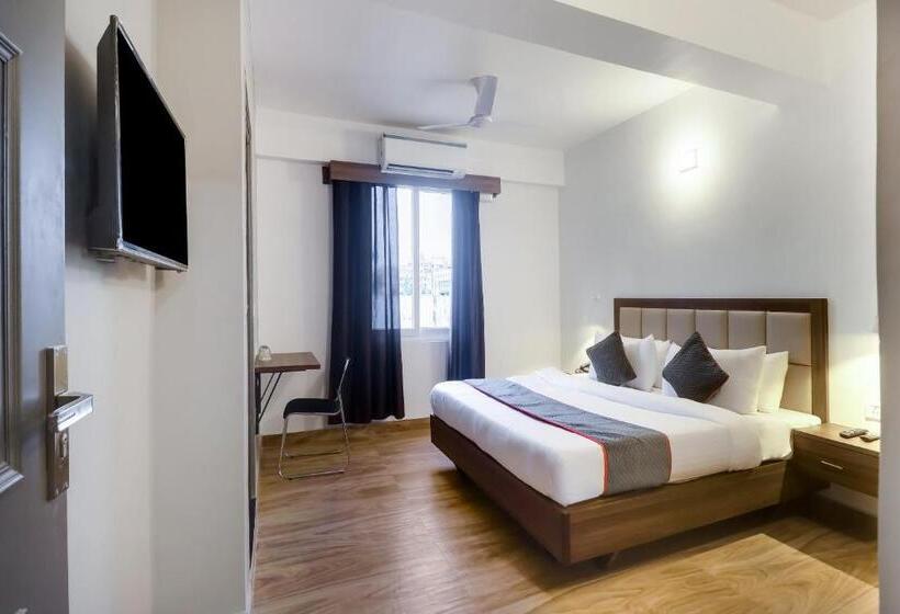 اتاق استاندارد, Oyo 79957 Oyo Townhouse Clark Inn