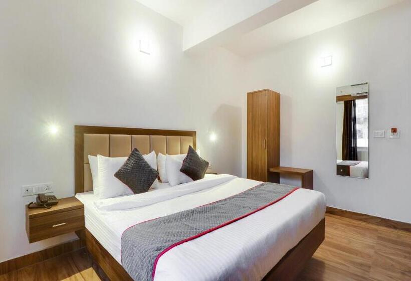 اتاق استاندارد, Oyo 79957 Oyo Townhouse Clark Inn