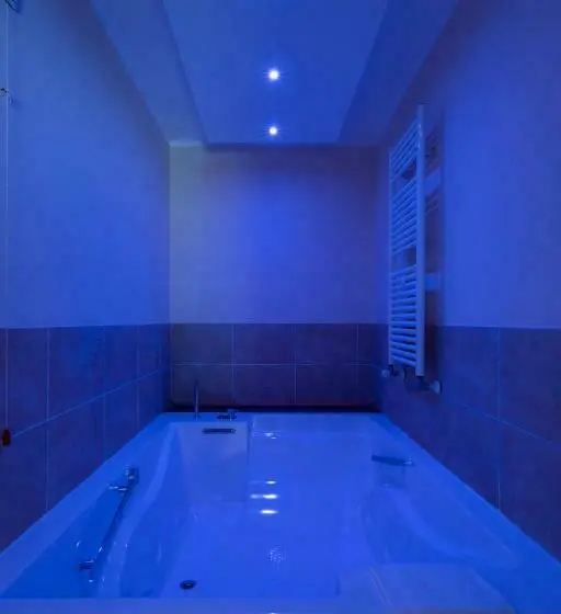 庭の見えるジュニアスイート, Relais Colle Buono