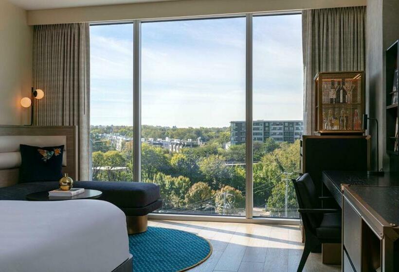 חדר סטנדרט עם מיטת קינג, W Nashville