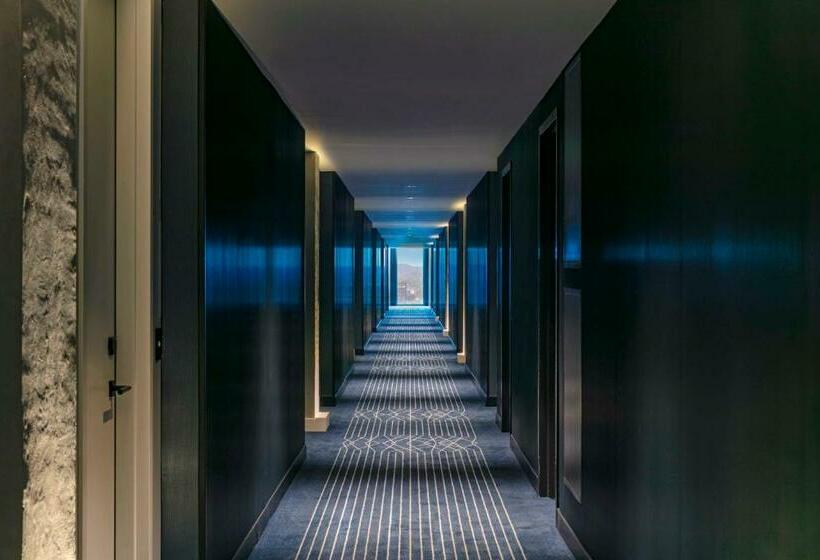 סטודיו סטנדרט, מיטה זוגית, W Nashville