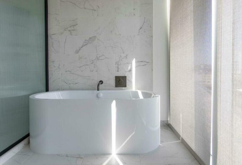 סוויטה נשיאותית, W Nashville