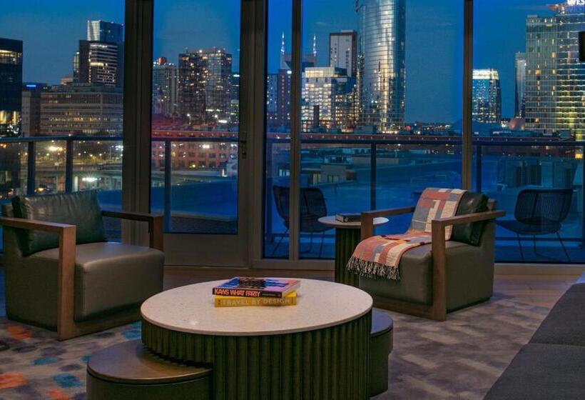 סוויטה נשיאותית, W Nashville