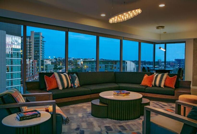 סוויטה נשיאותית, W Nashville