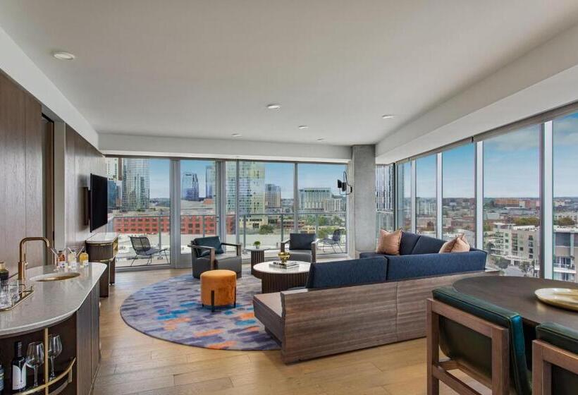 סוויטה נשיאותית, W Nashville