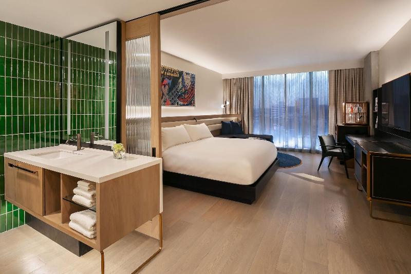 חדר סטנדרט עם מיטת קינג, W Nashville