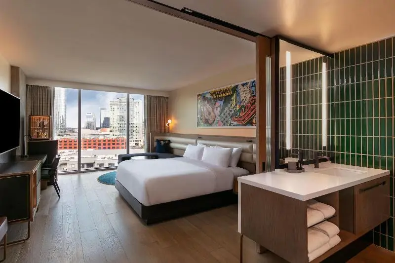 Standard Room King Size Bed