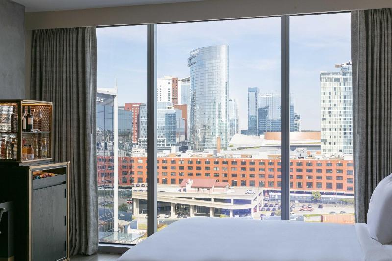 חדר סטנדרט עם מיטת קינג, W Nashville