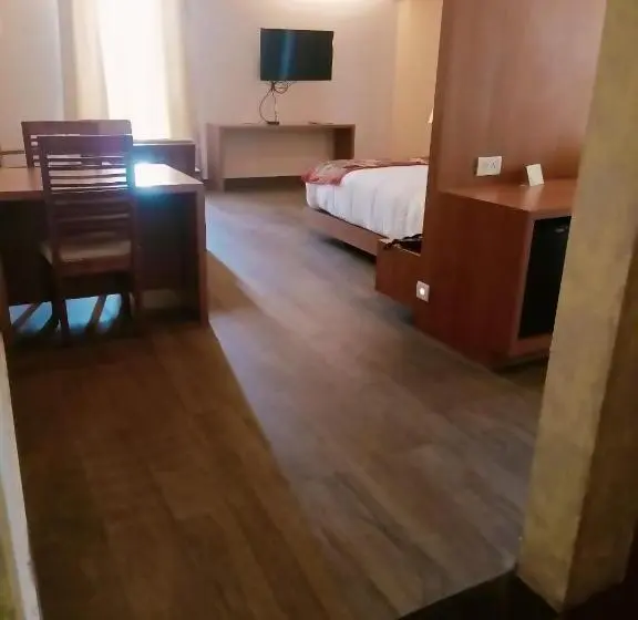 Royal Suite, Abhyagama