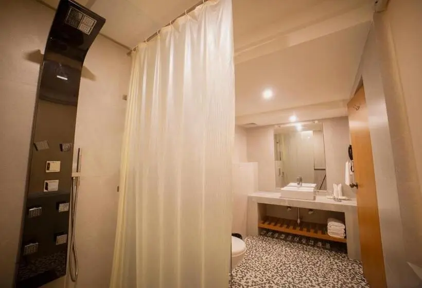 Superior Room, Abhyagama