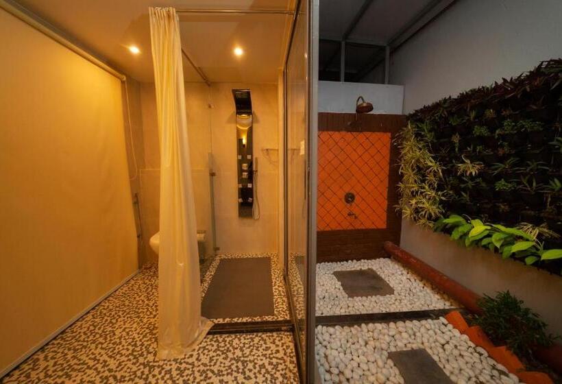 سوییت, Abhyagama