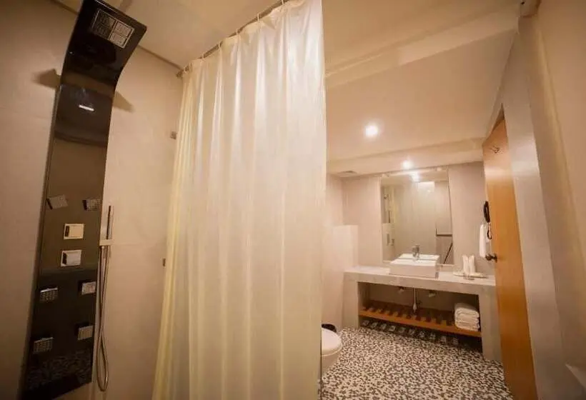 Superior Room, Abhyagama