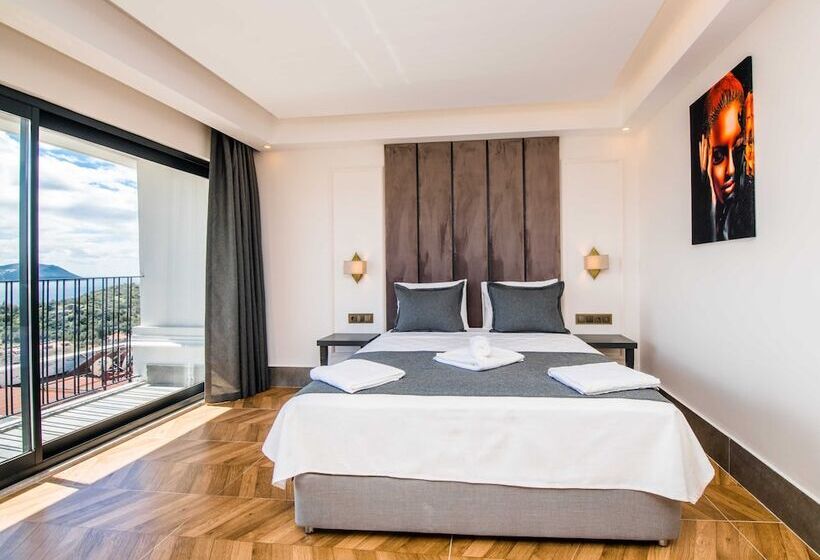 חדר דלוקס נוף לים, Fly Inn