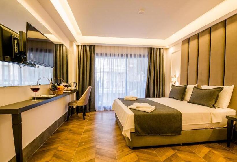 חדר סטנדרט, Fly Inn