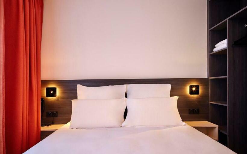 غرفة سوبيريور, Kyriad Combslaville  Senart