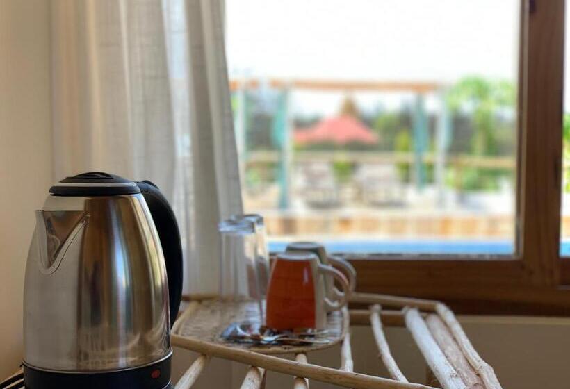 Бунгало Deluxe, Zanzibar Tropical Sunset Boutique Hotel   Adults Only