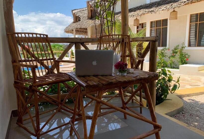 Бунгало Deluxe, Zanzibar Tropical Sunset Boutique Hotel Adults Only