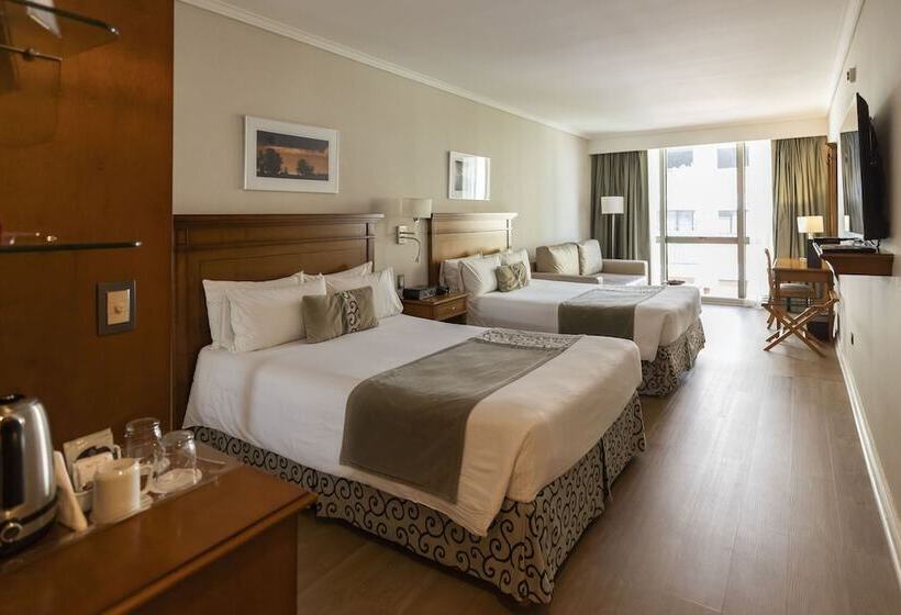 חדק דלוקס עם ג'קוזי, Blank Hotel Recoleta