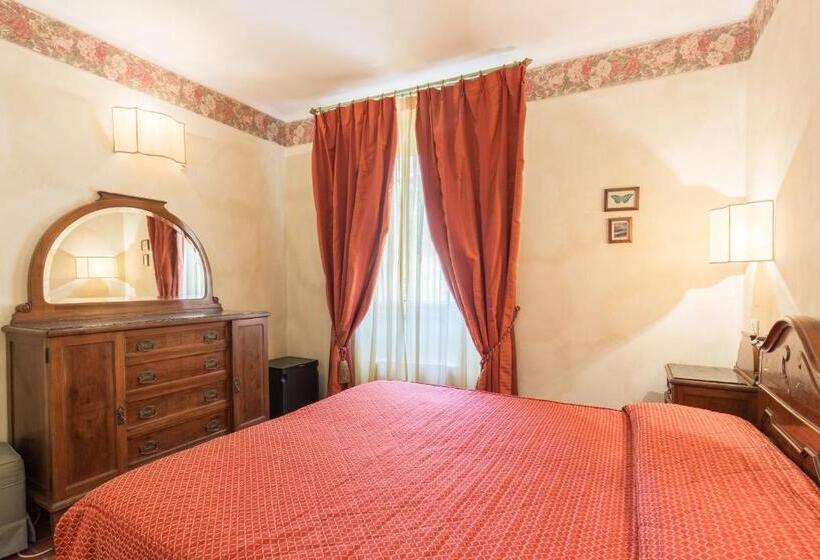 标准间, Cavalieri Del Mare