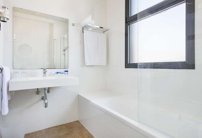 اتاق سوپریور, Best 4 Barcelona