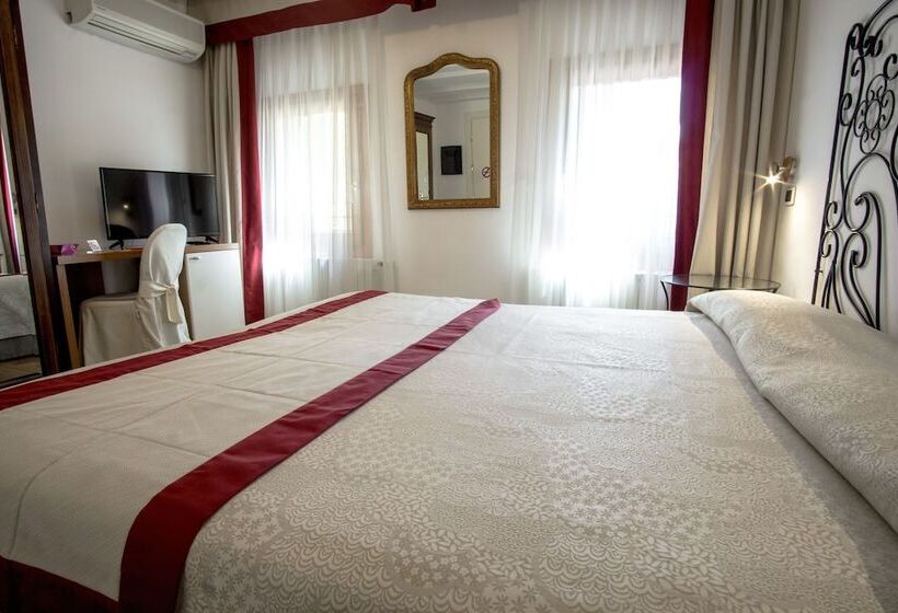 Quarto standard, Antigo Trovatore