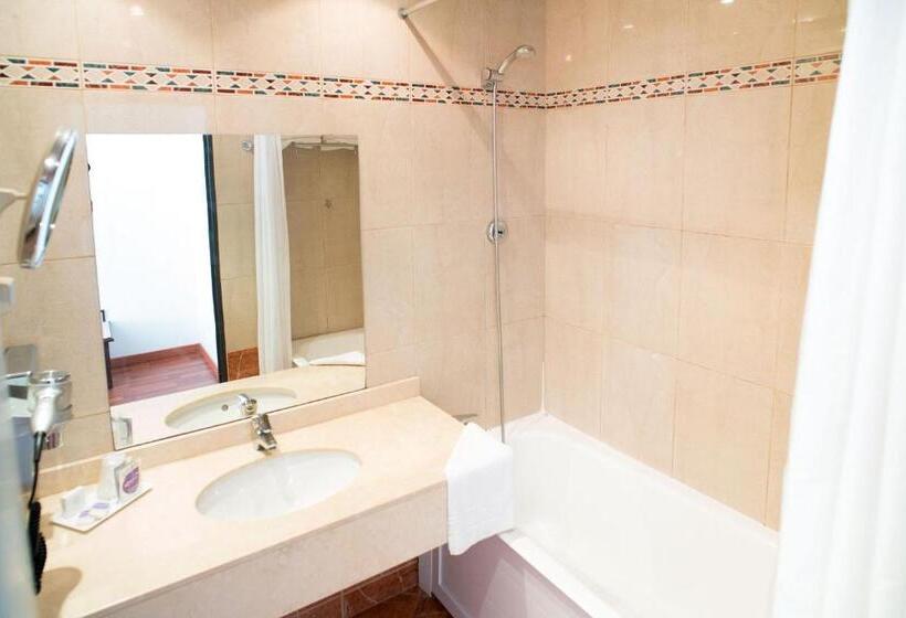 Номер Комфорт, Ariane