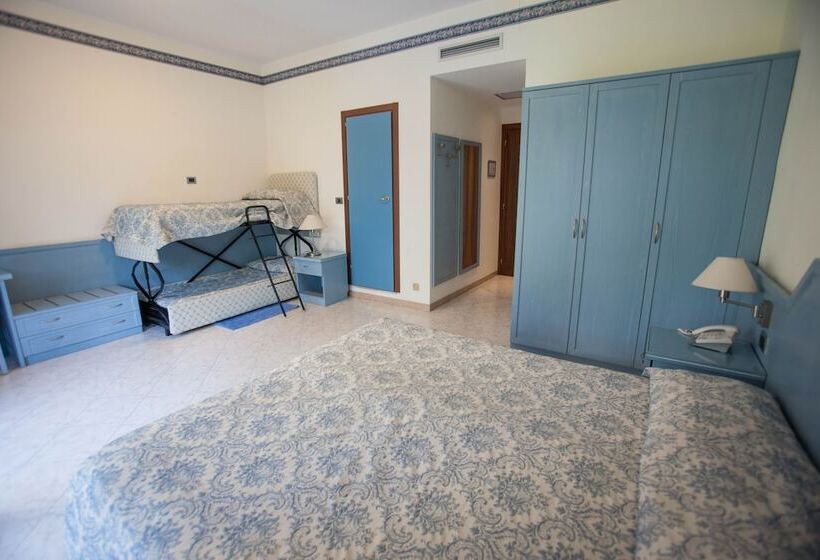 חדר משפחתי, Ariston