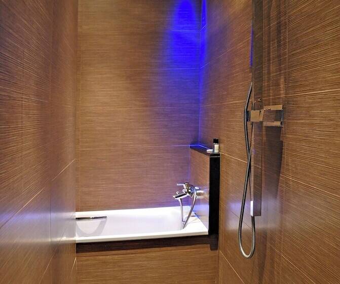 Полулюкс, Balneario Font Vella  Adults Only