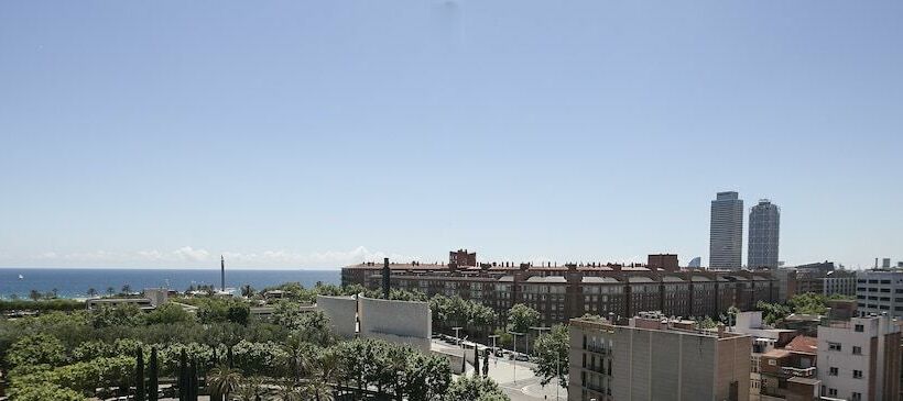 اتاق استاندارد یک نفره, Best 4 Barcelona