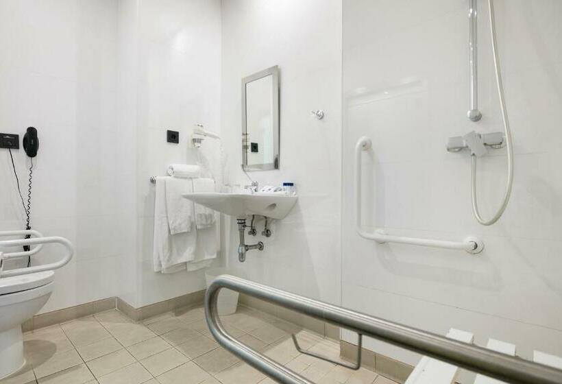 اتاق استاندارد, Best 4 Barcelona