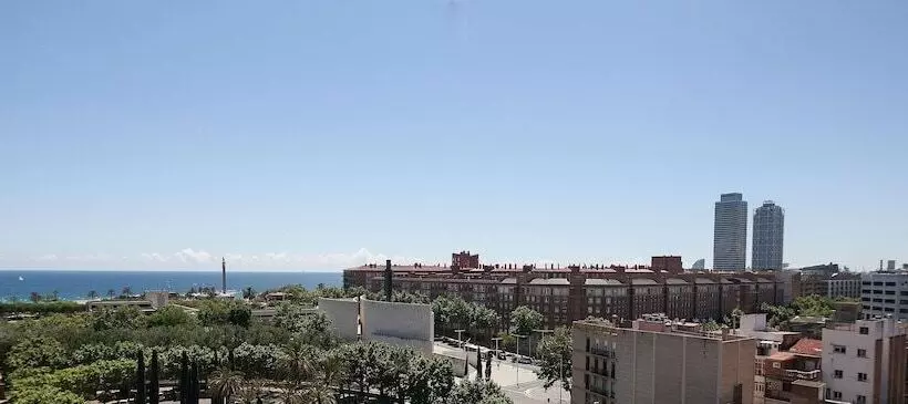 スタンダードシングルルーム, Best 4 Barcelona