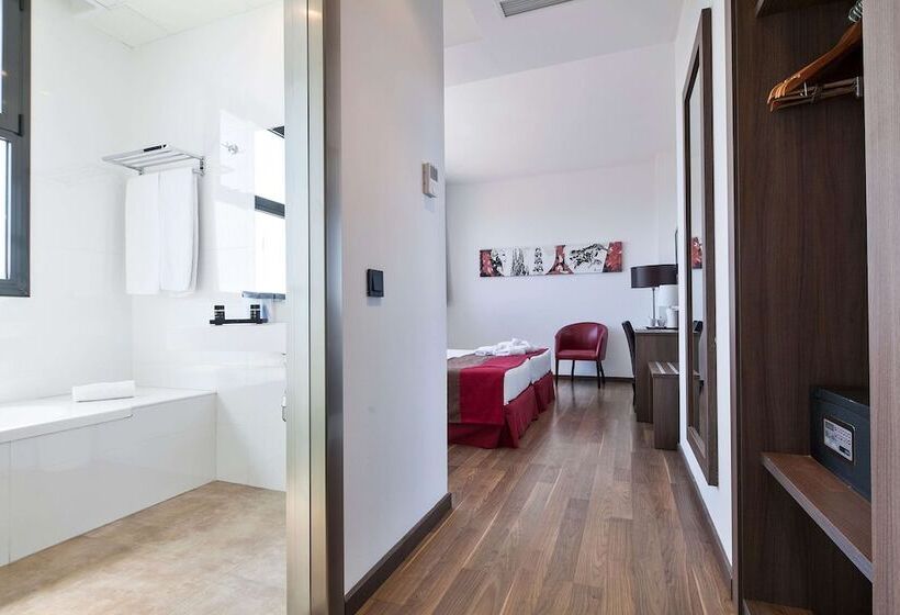 اتاق سوپریور یک تخته, Best 4 Barcelona