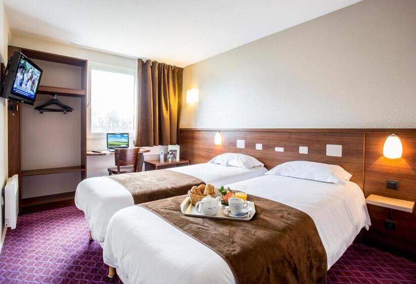 غرفة قياسية ثلاثية, Brit Hotel Rennes Le Castel