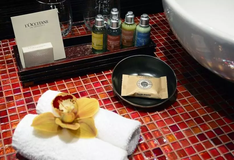 Superior-huone, Buddha Bar Hotel Prague