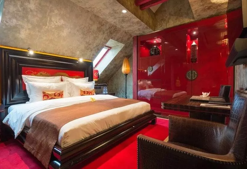 Superior-huone, Buddha Bar Hotel Prague