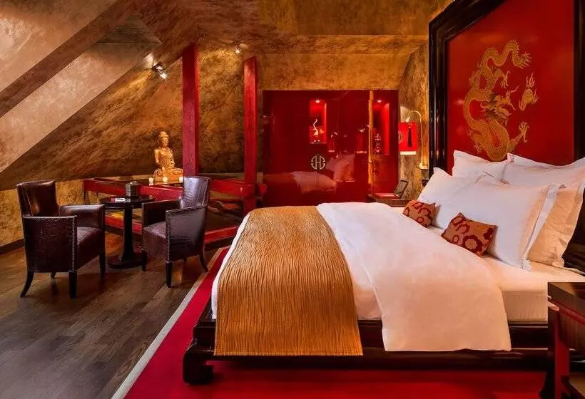 Premium-huone, Buddha Bar Hotel Prague