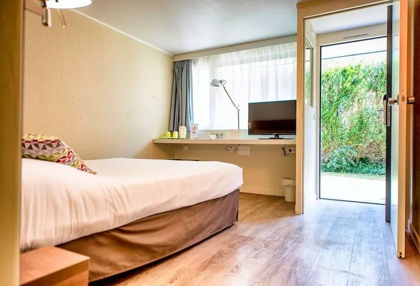 スタンダードルーム, Campanile Deauville Saint Arnoult