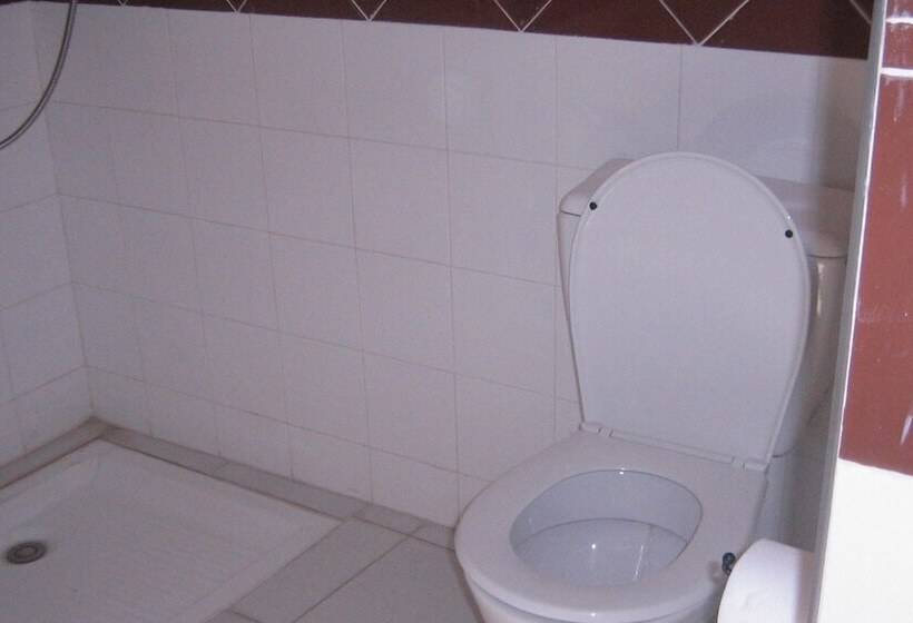 اتاق استاندارد چهار تخته, Diyar Timnay