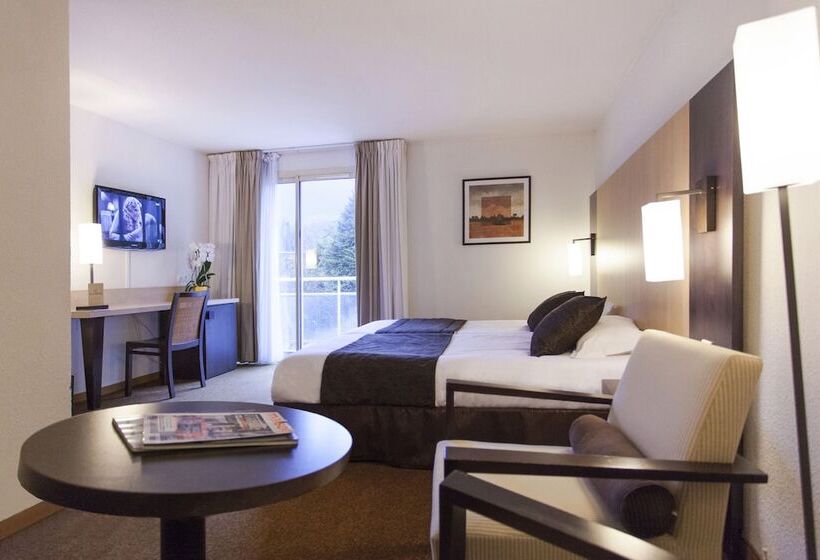 سوییت جونیور, Eliseo