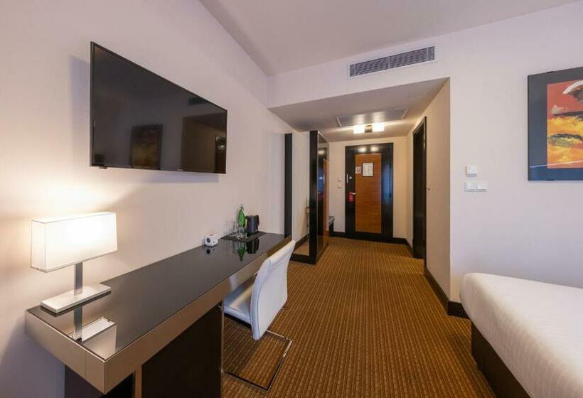 スーペリアールーム, Grand Majestic Hotel Prague